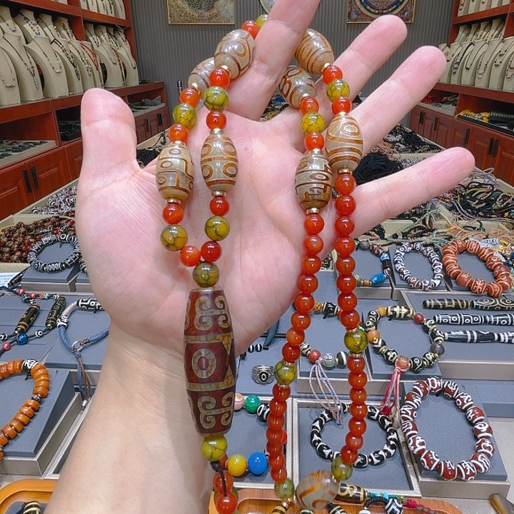 未镶嵌玛瑙/玉髓珠宝奇石