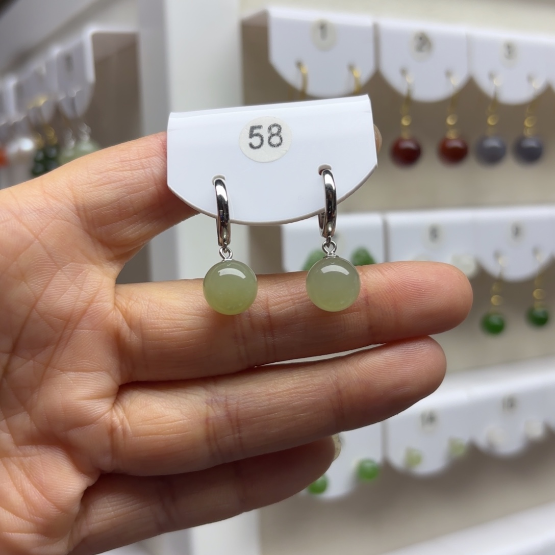 和田玉银S925镶嵌耳饰