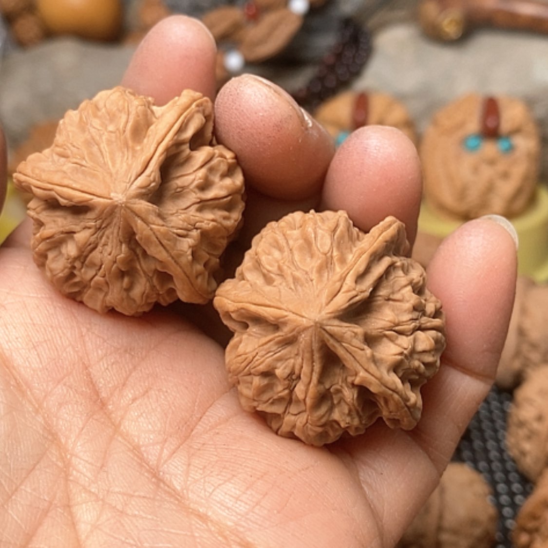 【闪购商品】文玩核桃把件34三棱