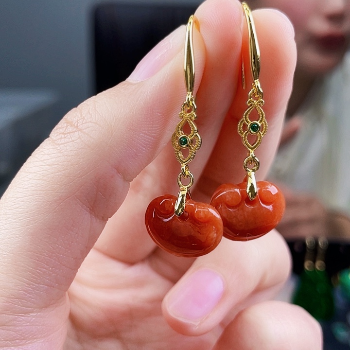 翡翠耳饰未镶嵌饰品