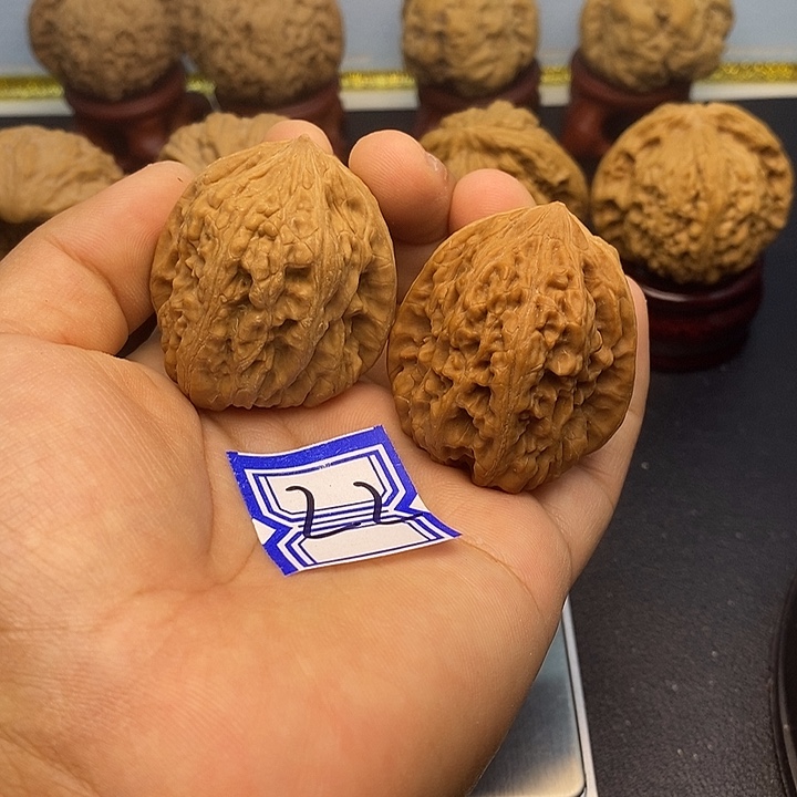 文玩核桃吊坠37凹底