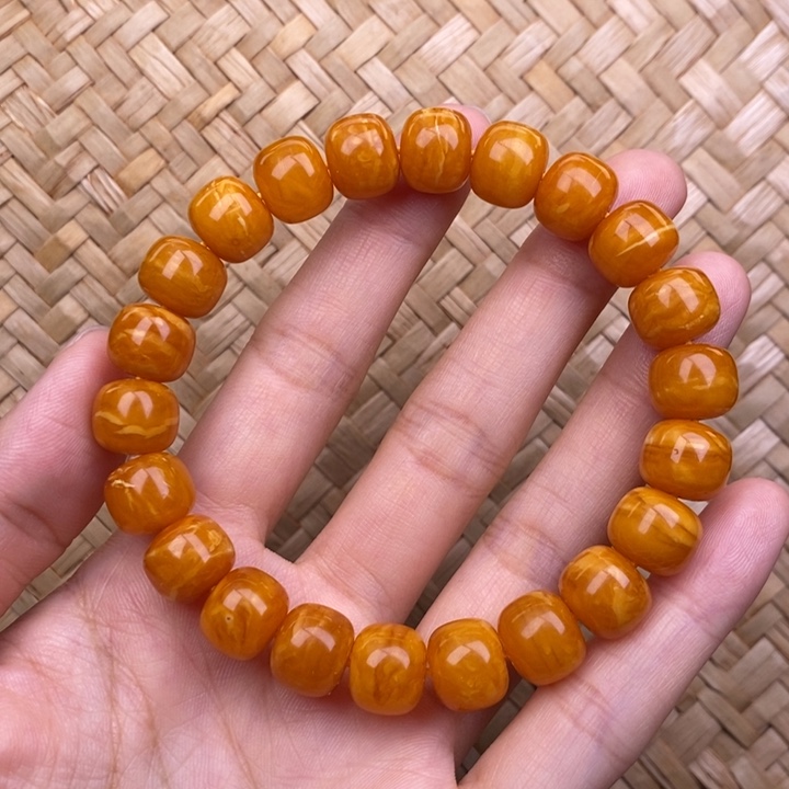 琥珀未镶嵌裸石蜜蜡M