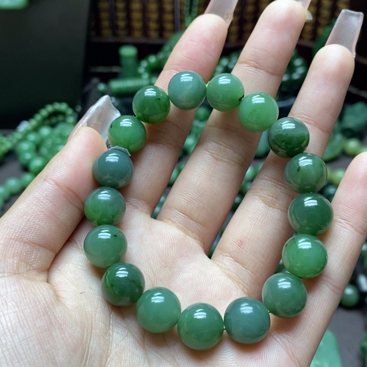 和田玉手串未镶嵌