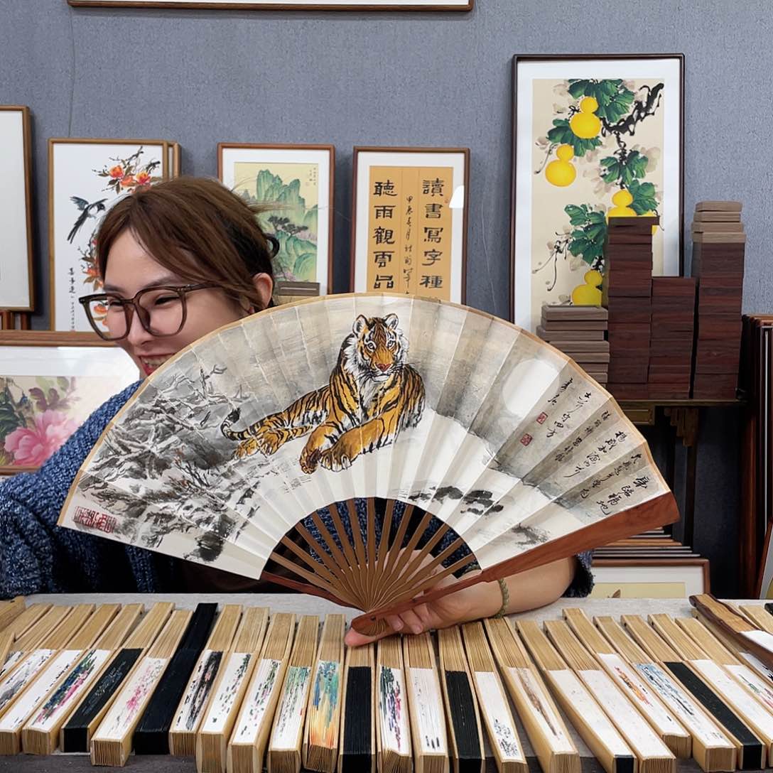 国画10寸红木-纯手绘-文玩扇骨（默认粘好）