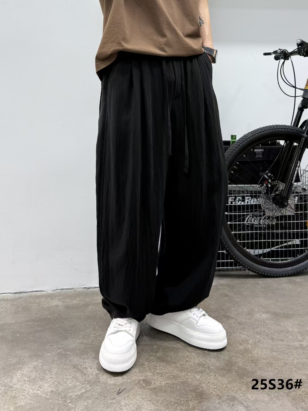 【异素服饰】25S36夏季休闲简约时尚百搭休闲亚麻弯刀直筒裤