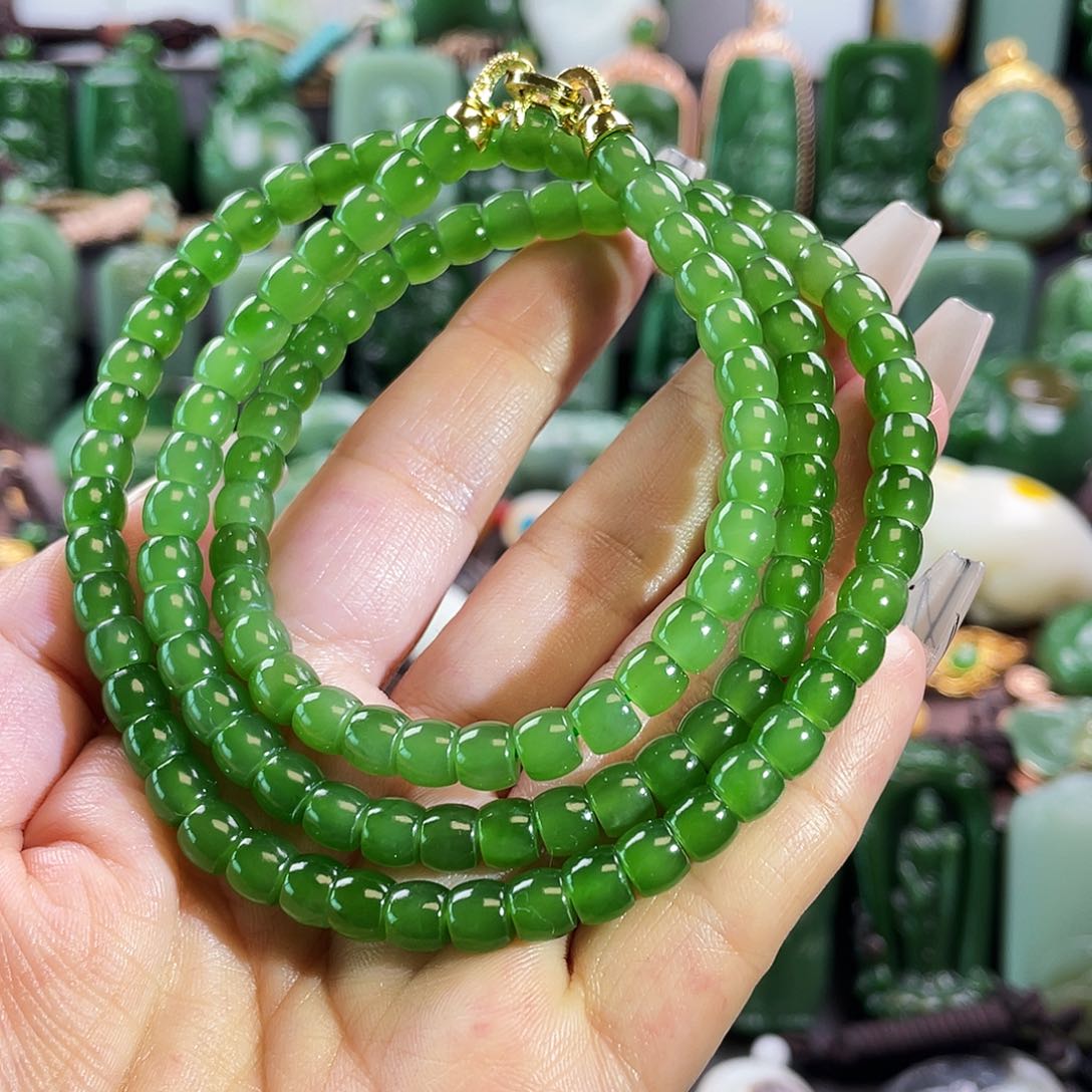 和田玉未镶嵌项链