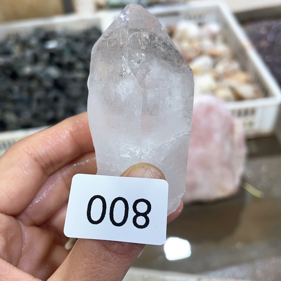水晶摆件……未镶嵌