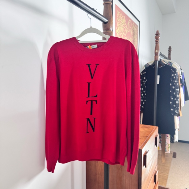 99新 Valentino/华伦天奴 红色毛衣m码41117