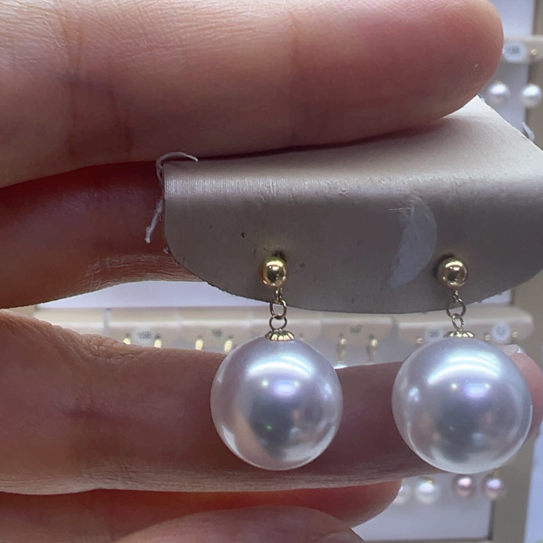 18K金镶嵌淡水珍珠耳饰