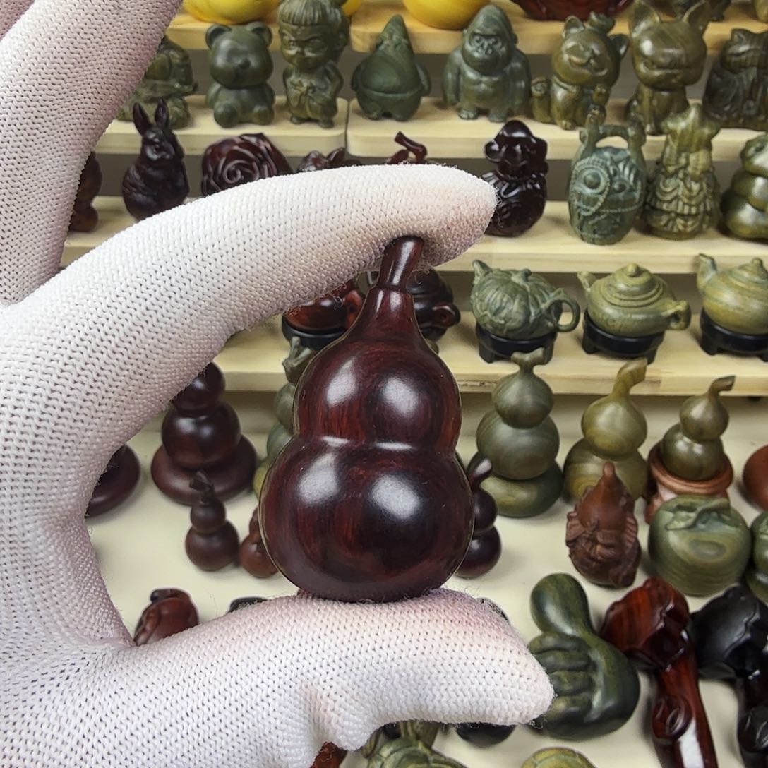 天***车木       小奶蹲一个