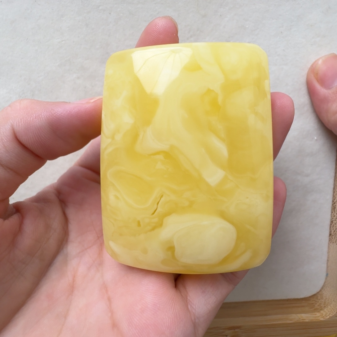 蜜蜡未镶嵌珠宝奇石超过七天不退不换