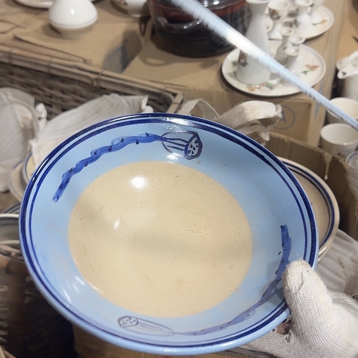 库存微瑕碗一个包邮