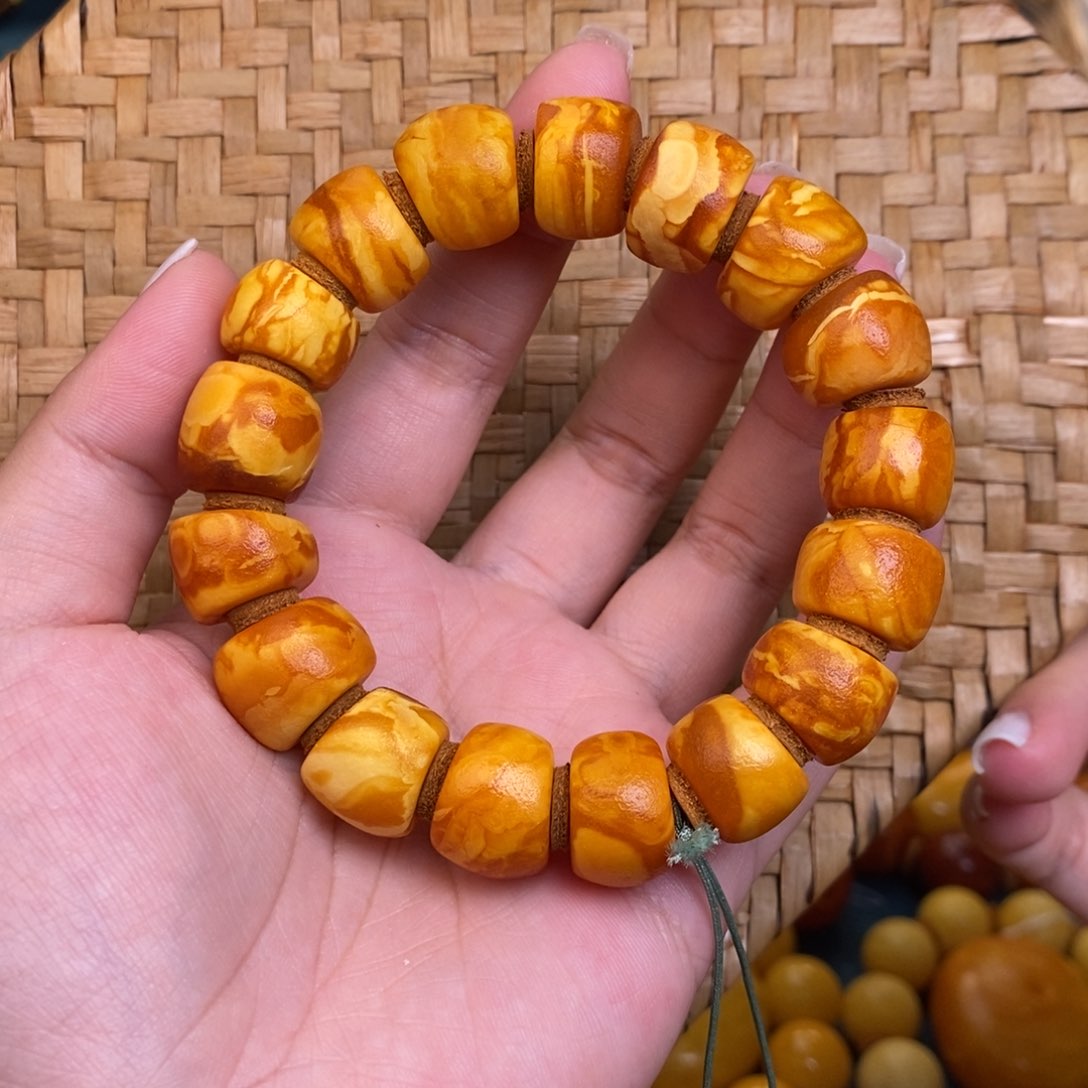 未镶嵌琥珀裸石蜜蜡T