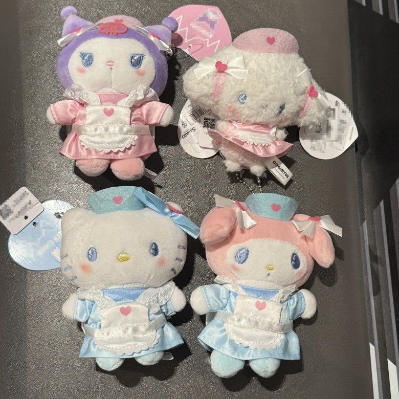 医生护士造型凯蒂猫美乐蒂小麦云可爱毛绒挂件