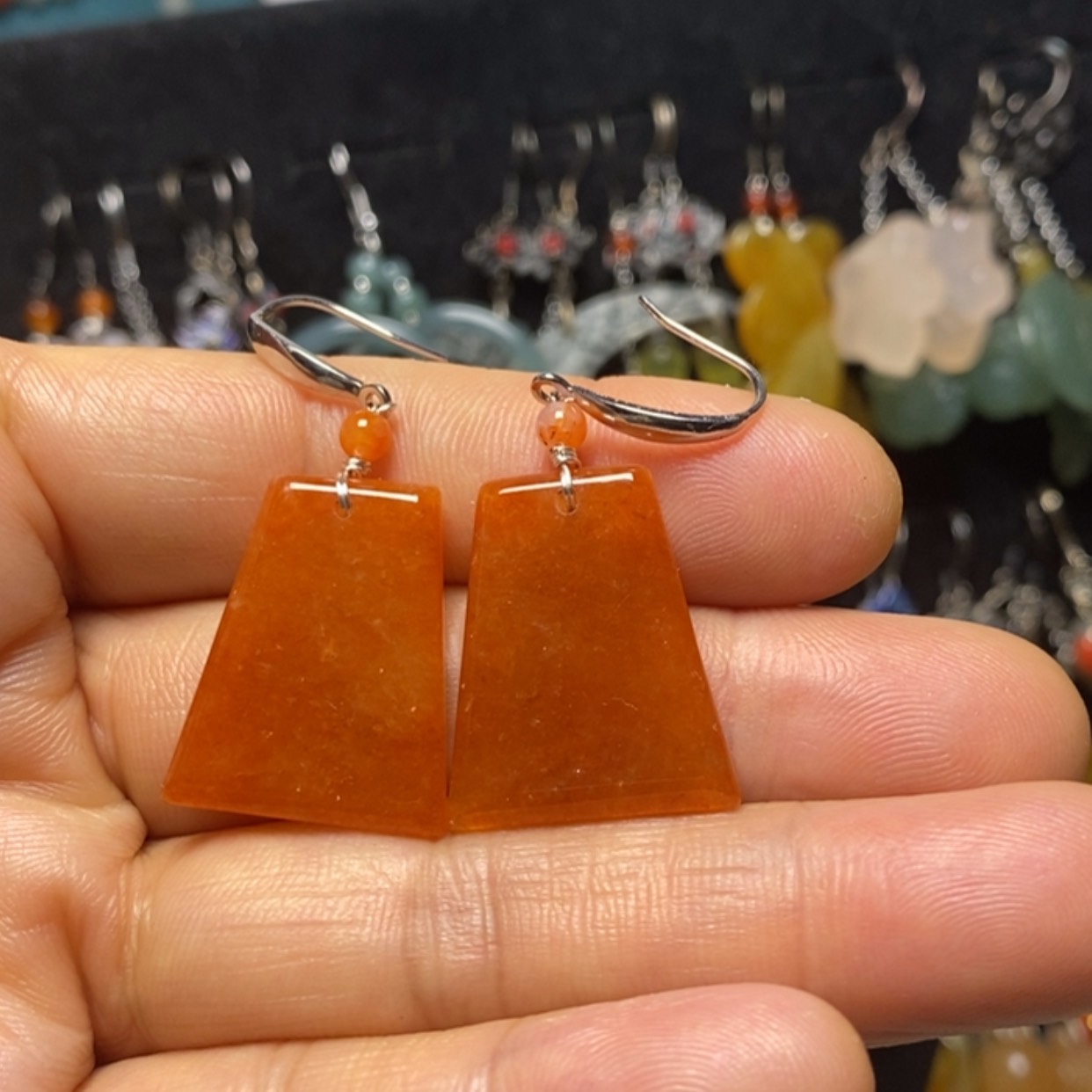 【闪购商品】蛇纹石玉未镶嵌dz吊坠