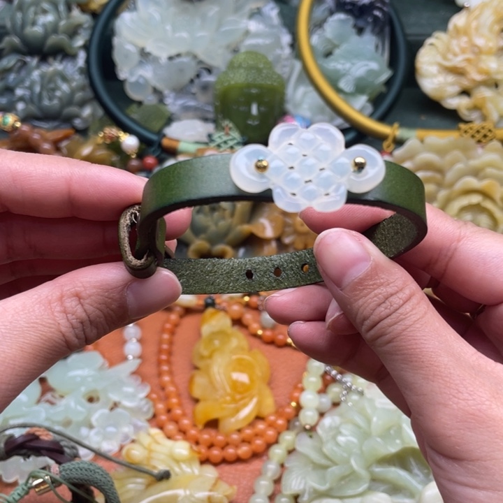 蛇纹石玉手牌合金