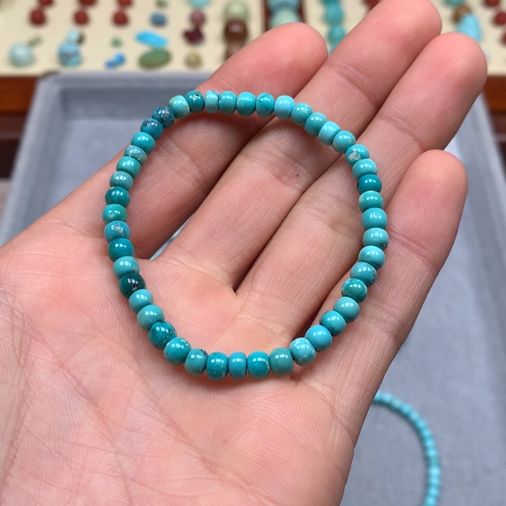 绿松石配饰未镶嵌