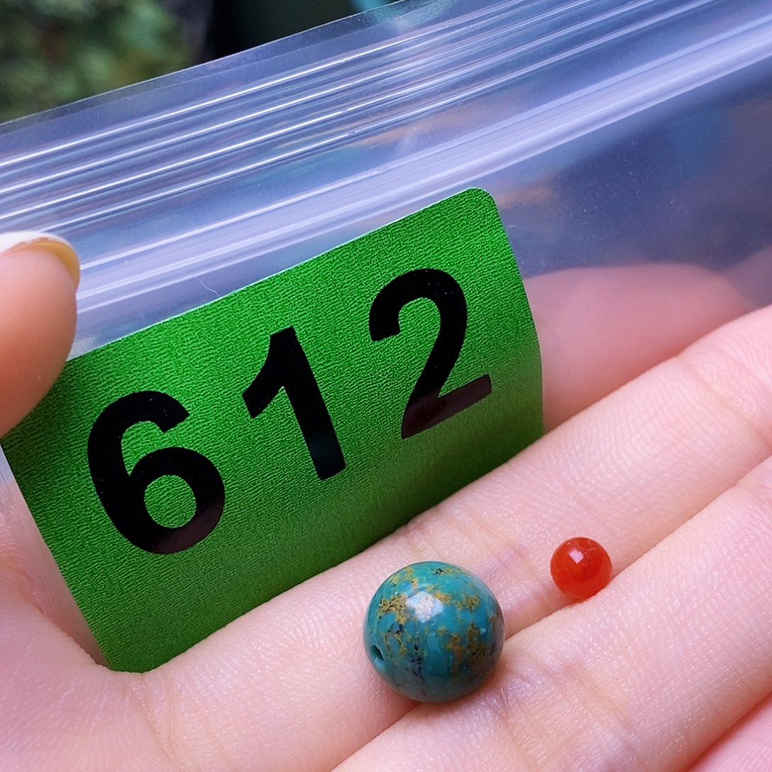 未镶嵌南红玛瑙珠宝奇石