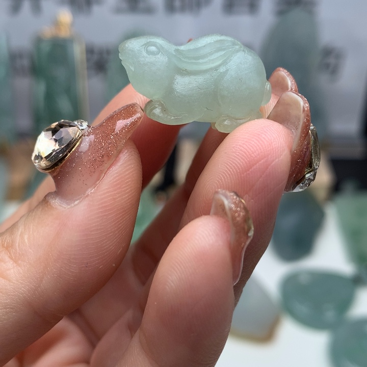 定制翡翠未镶嵌天然翡翠