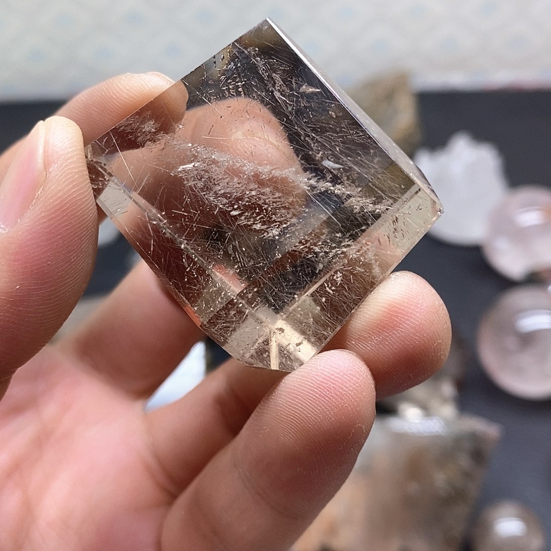 未镶嵌颈饰水晶水晶石235