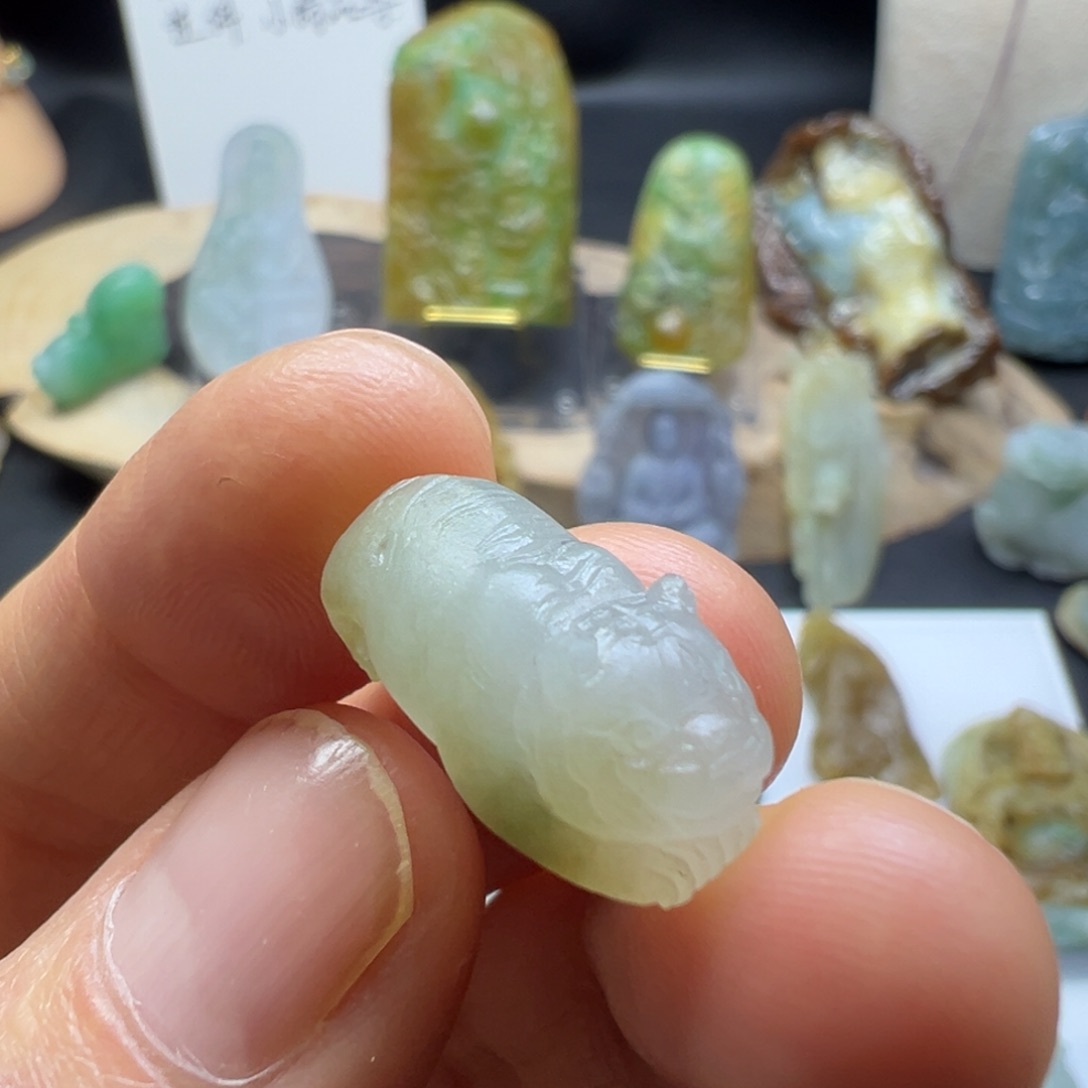 定制翡翠未镶嵌缅甸翡翠Ａ货挂件