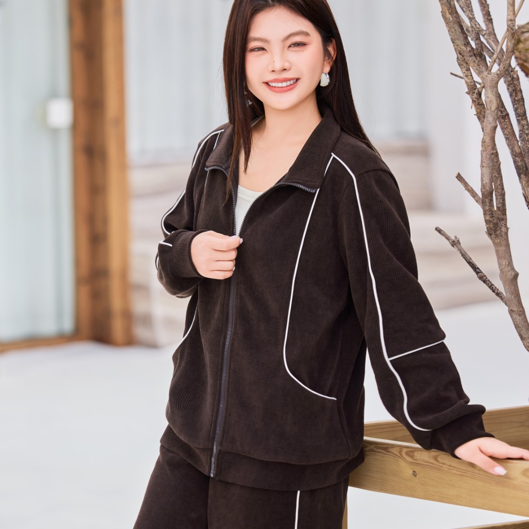 MsShe大码女装2025冬装运动分割欧棉绒外套阔腿裤套装M2509066
