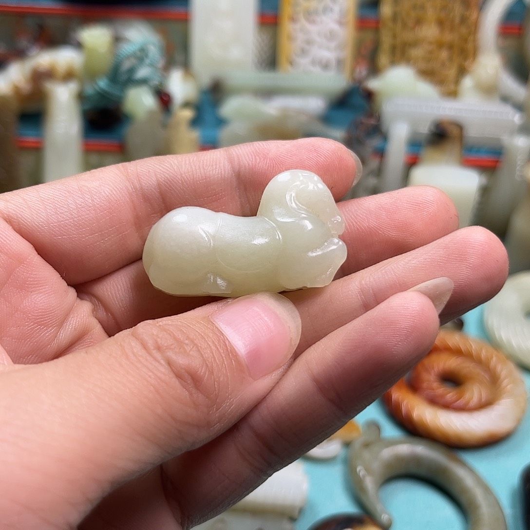 和田玉（糖玉）未镶嵌挂件