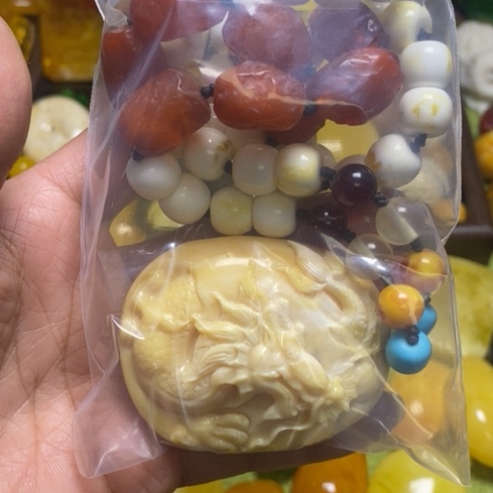 抹***️精工双面雕刻龙牌