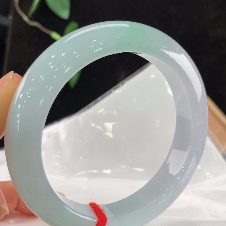 翡翠手镯未镶嵌111-0166