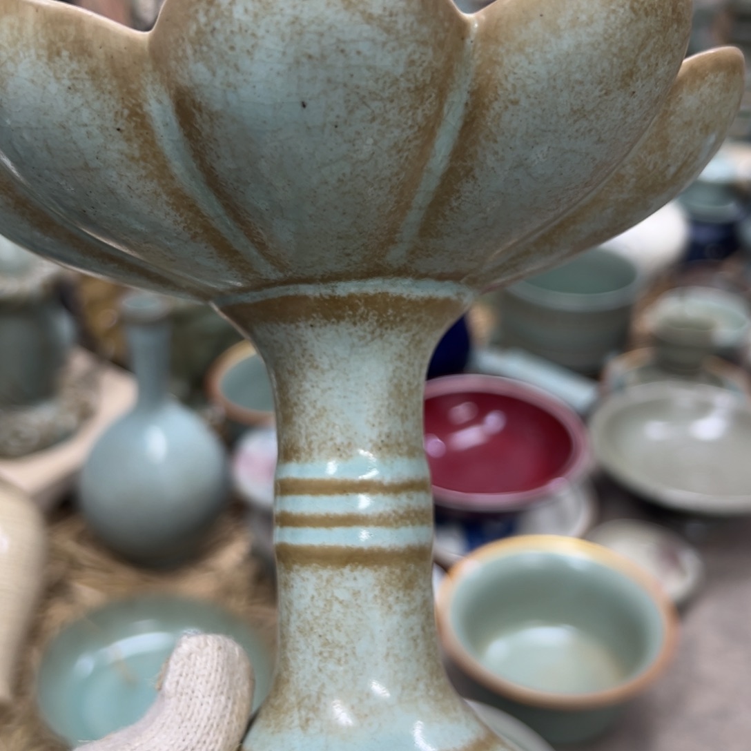 摆件啊哈哈哈哈哈哈瓷瓷瓷