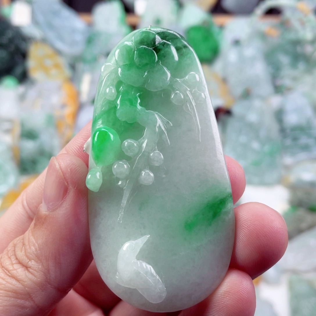 翡翠未镶嵌吊坠(不含链)