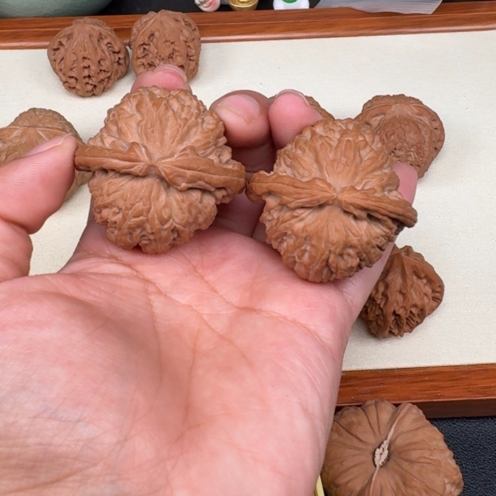 ③***⑨文玩核桃把件全品球白44