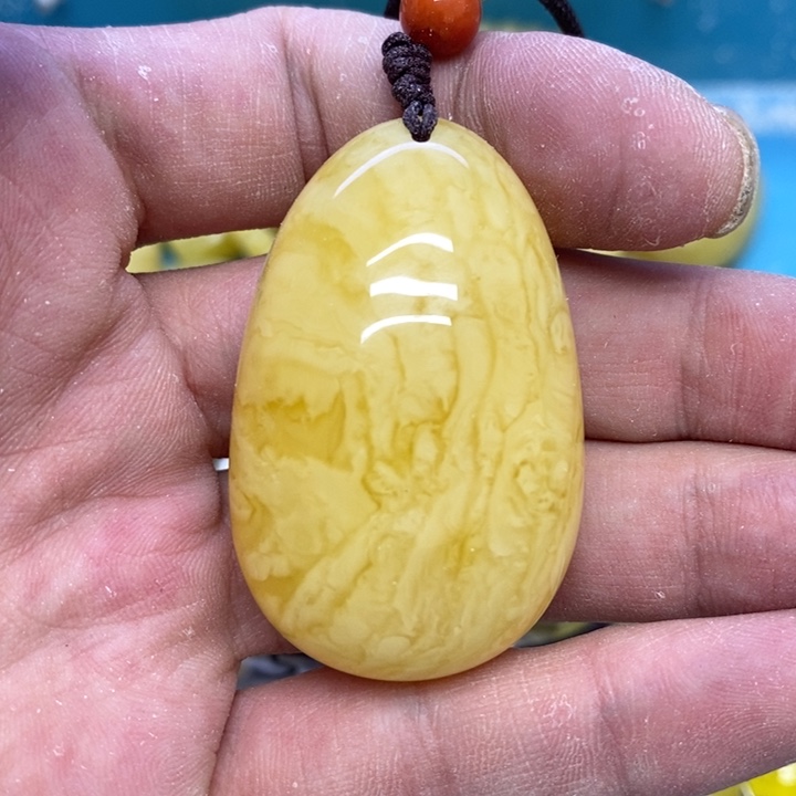 蜜蜡裸石未镶嵌吊坠