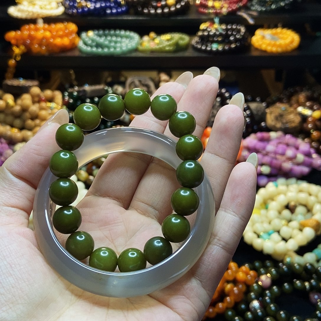 小***元佛心果吊坠菩提果