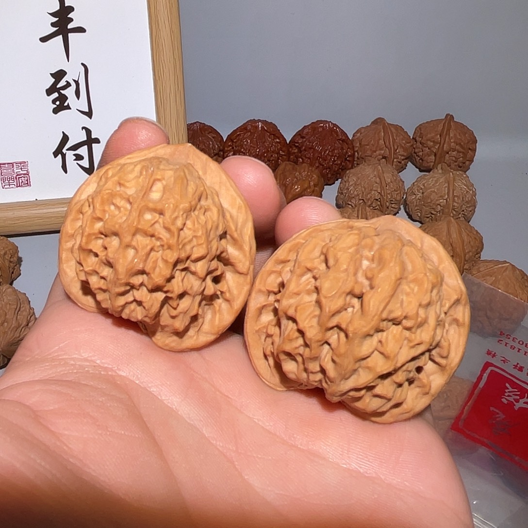 吊坠文玩核桃野生原树米奇老款公子帽