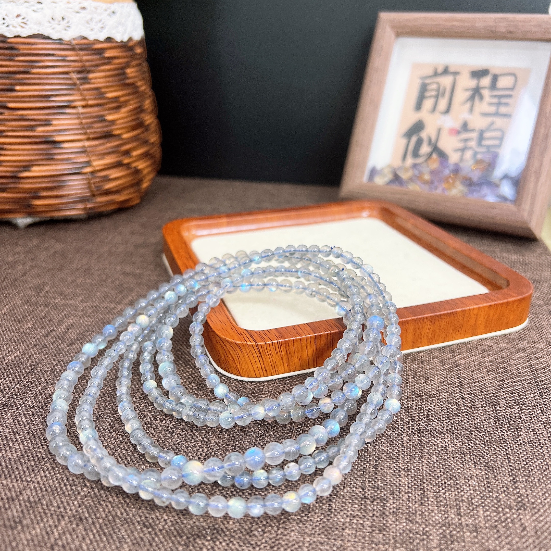 s712 天然灰月光多圈  多样性发一件