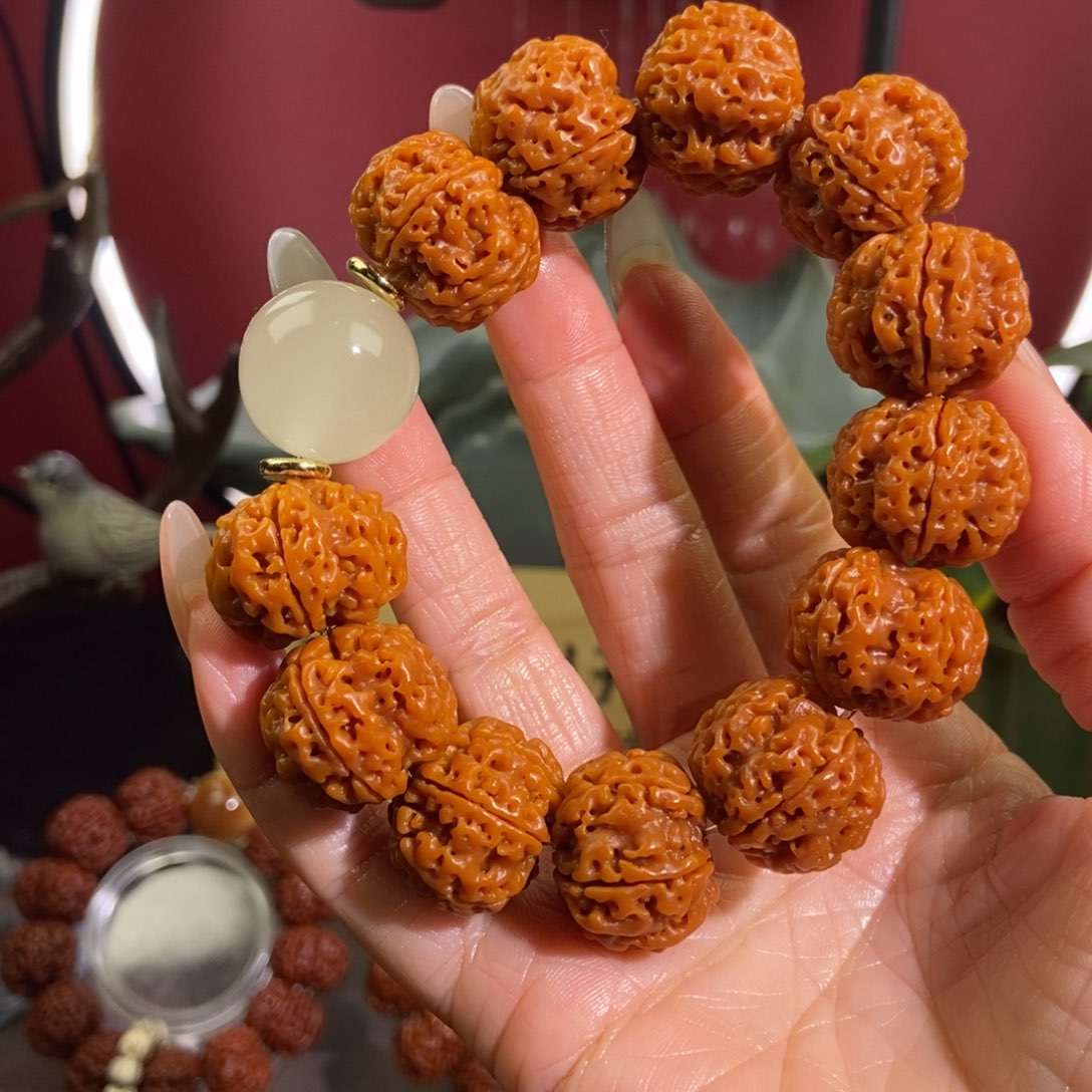 金刚菩提吊坠521。              