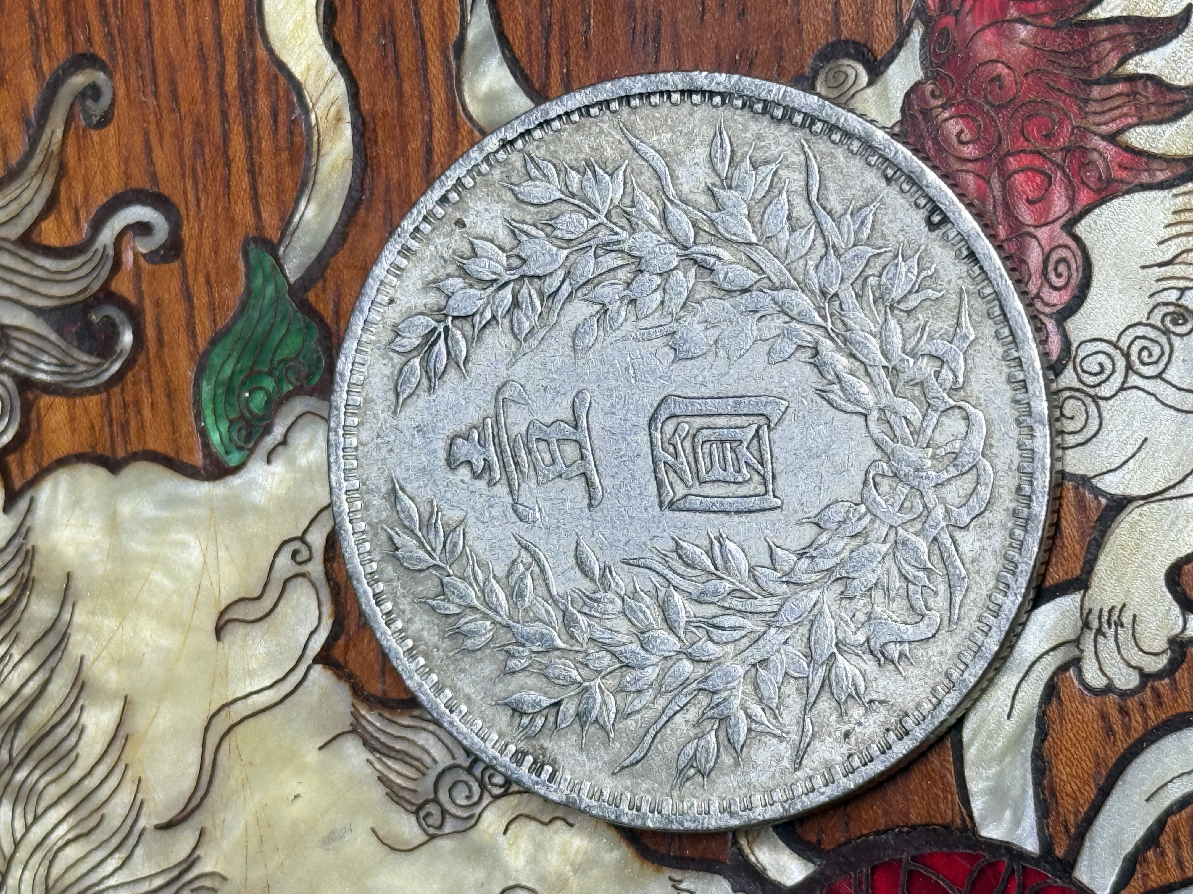 精美手工艺术摆件大QB040