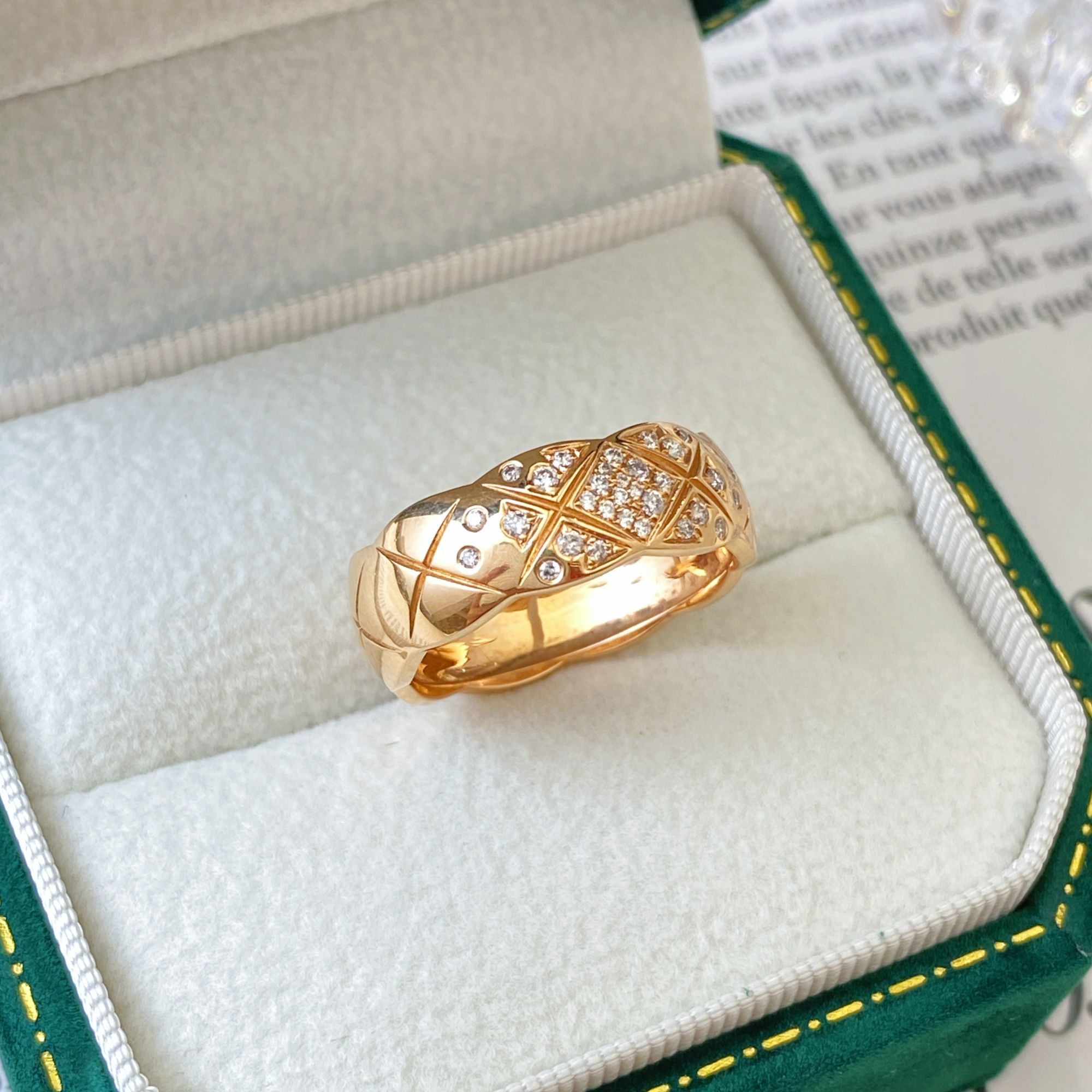 【欣阳】18K金 35分 菱格戒指时尚设计款