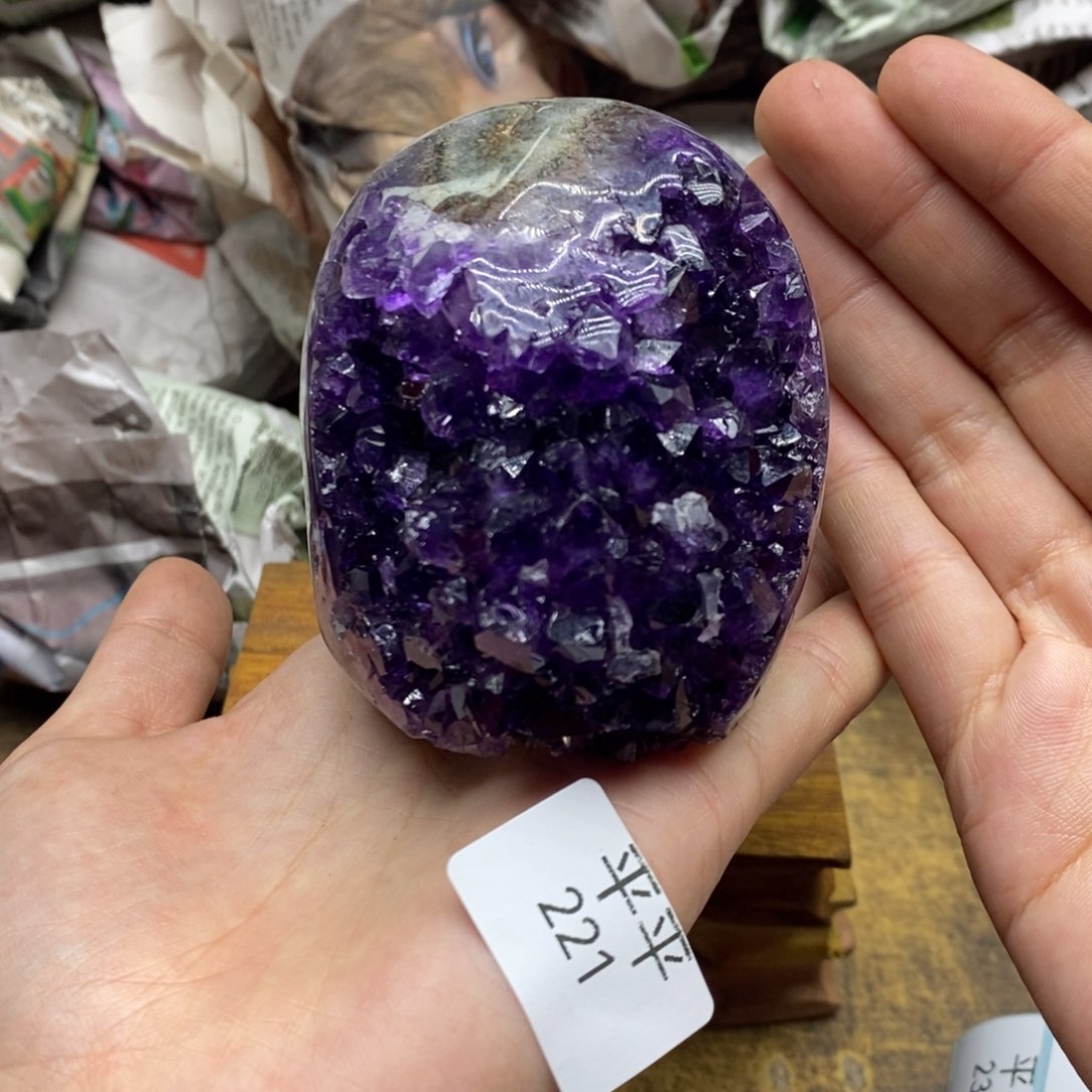 紫晶乌拉圭未镶嵌