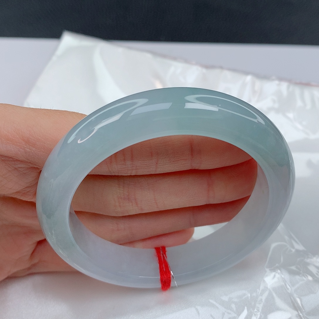 翡翠手镯未镶嵌54.8正圈糯冰包容入