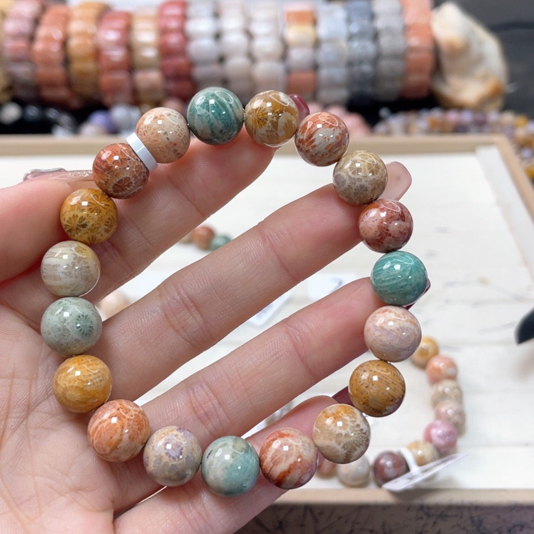 硅化珊瑚（珊瑚玉）手链未镶嵌?****?405