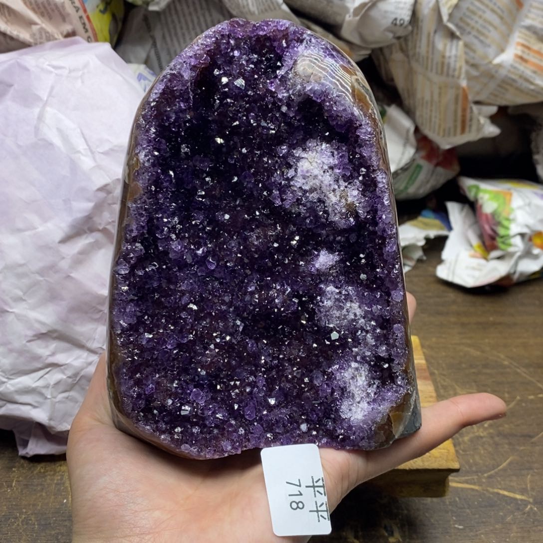 紫晶乌拉圭未镶嵌