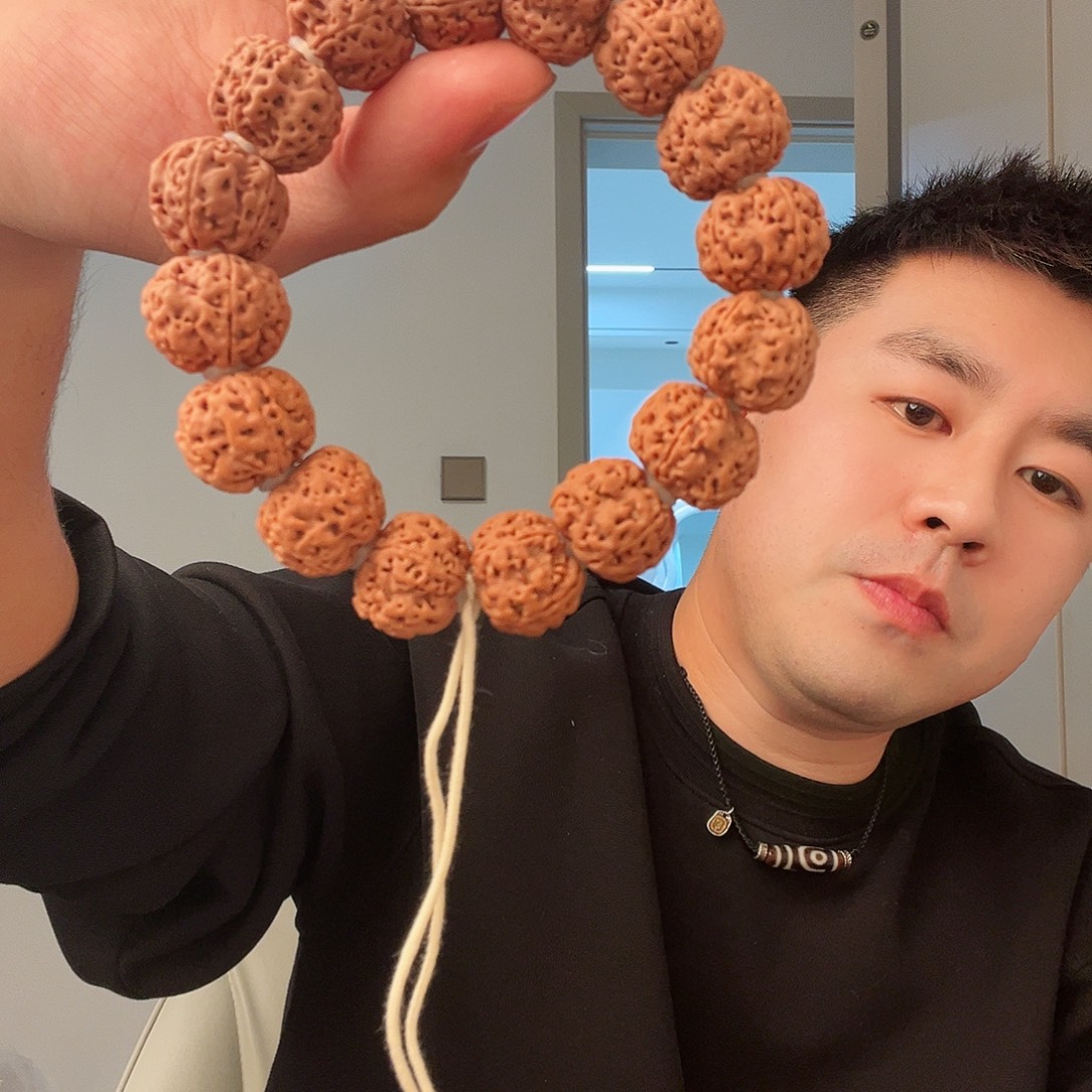 吊坠金刚菩提下播福利