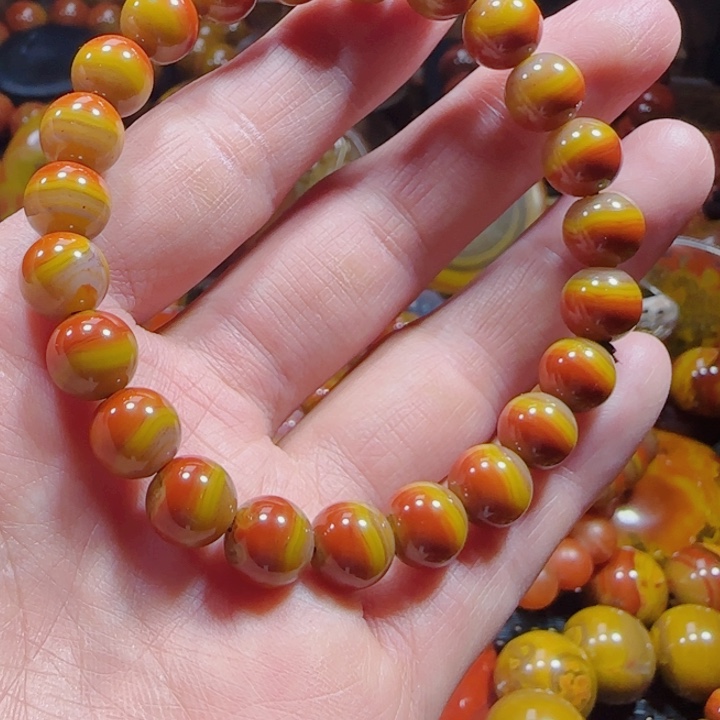 玛瑙/玉髓手串未镶嵌金**瑰