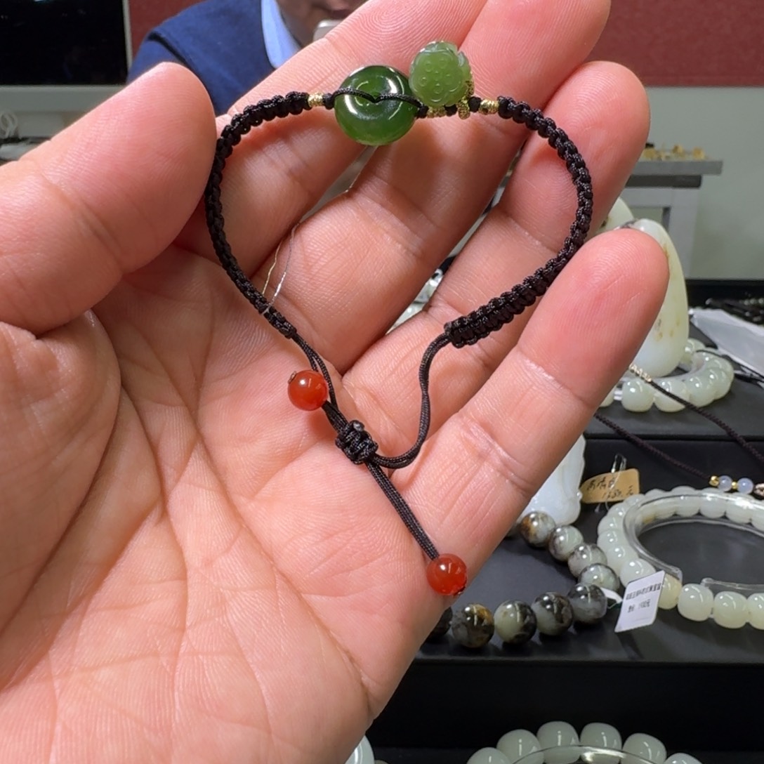 和田玉手串未镶嵌