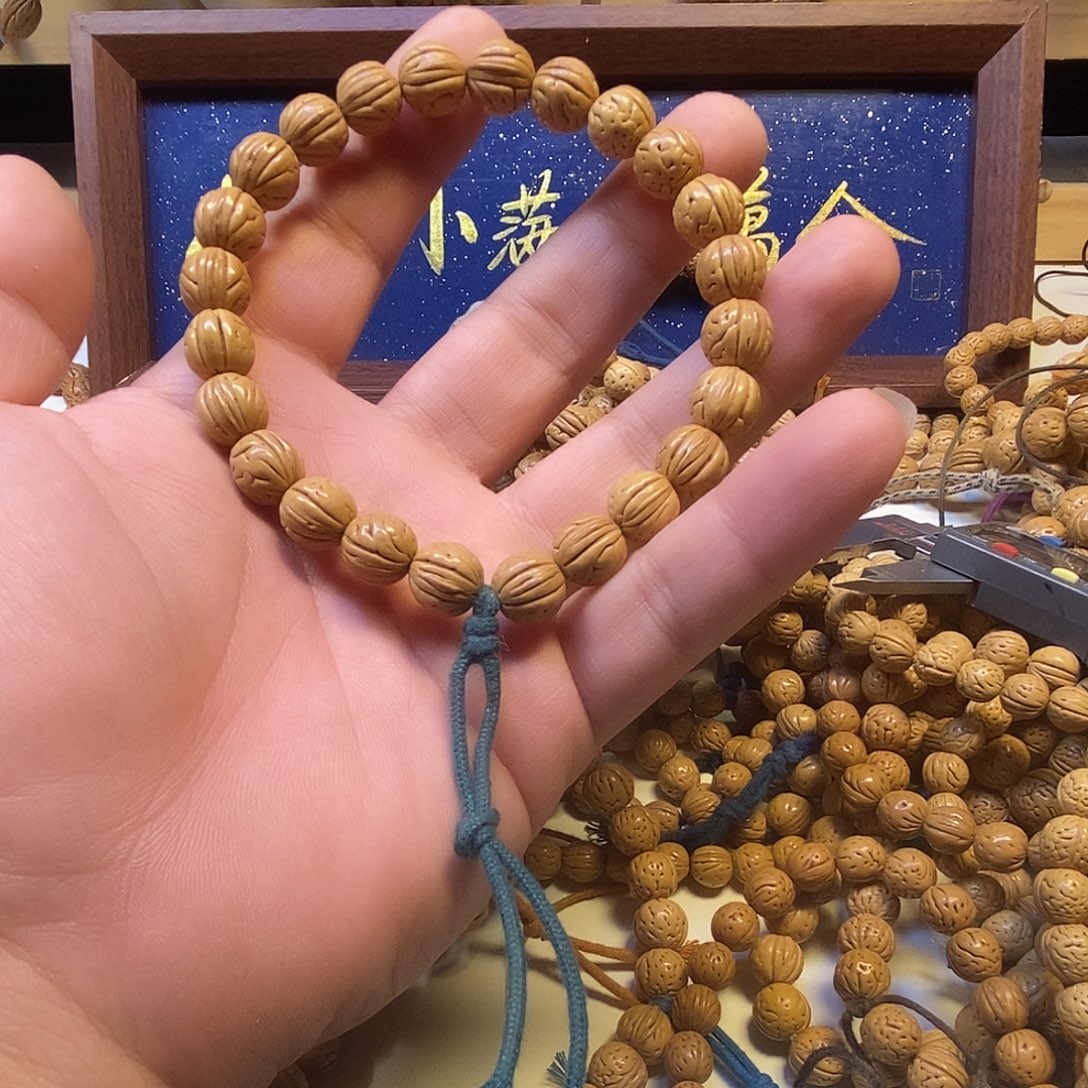 热***头吊坠桃核11111111111