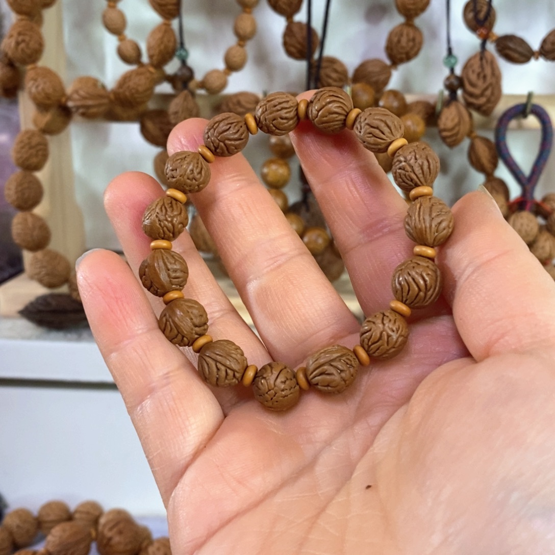 顶***官桃核手串11111111111