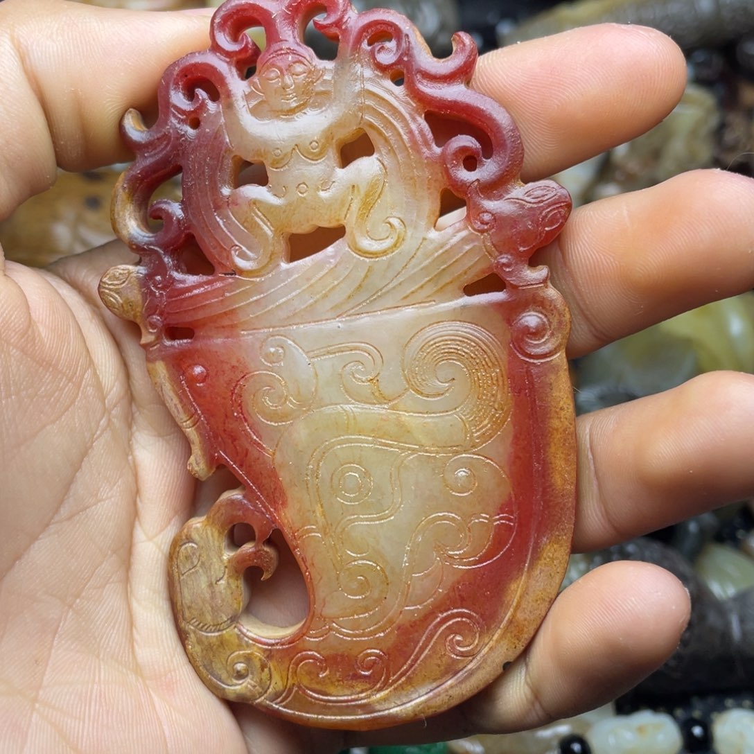 和田玉（糖玉）未镶嵌挂件