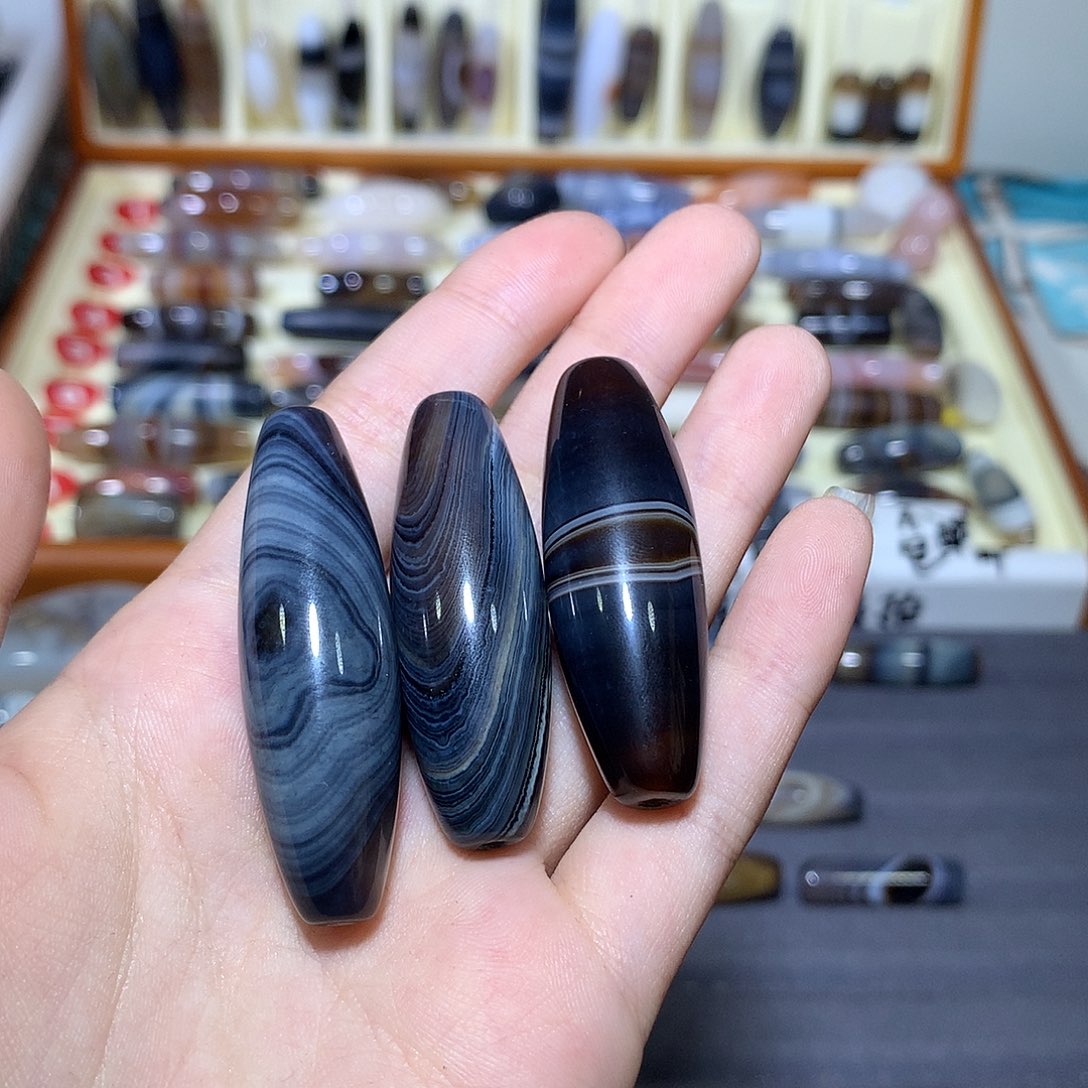 锅***肉玛瑙/玉髓未镶嵌颈饰